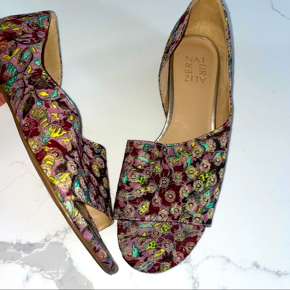 Tapestry flats